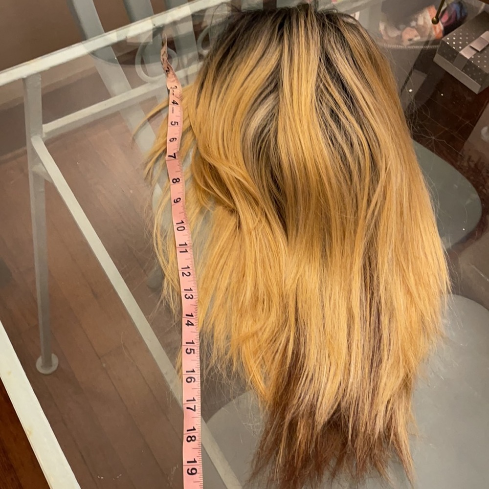 Bobbi Boss 20” rooted lace front blonde wig